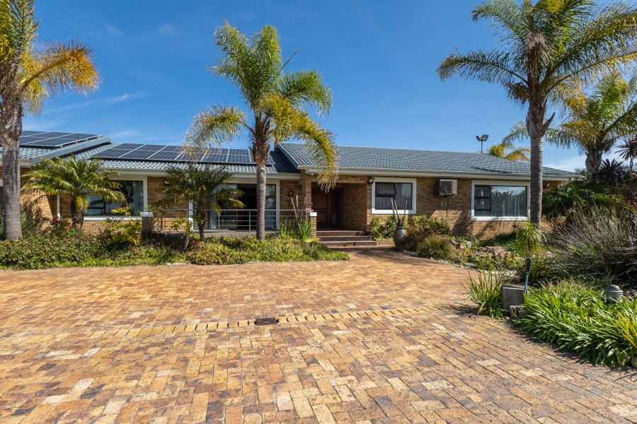 3 Bedroom Property for Sale in Vierlanden Western Cape